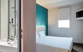 hotelF1 Saint Witz A1 Hôtel Rénové